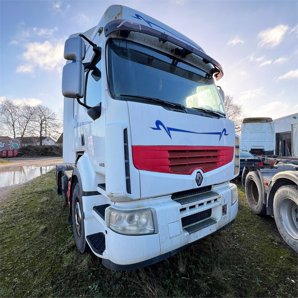 Renault 440 DXI Gigant - Cabeza tractora: foto 3 Renault 440 DXI Gigant - Cabeza tractora: foto 3