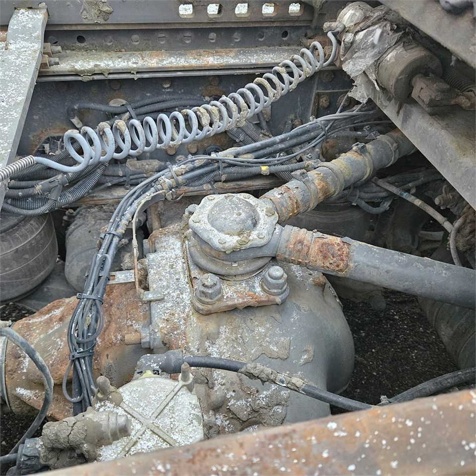 Cabeza tractora Volvo FH 500: foto 27