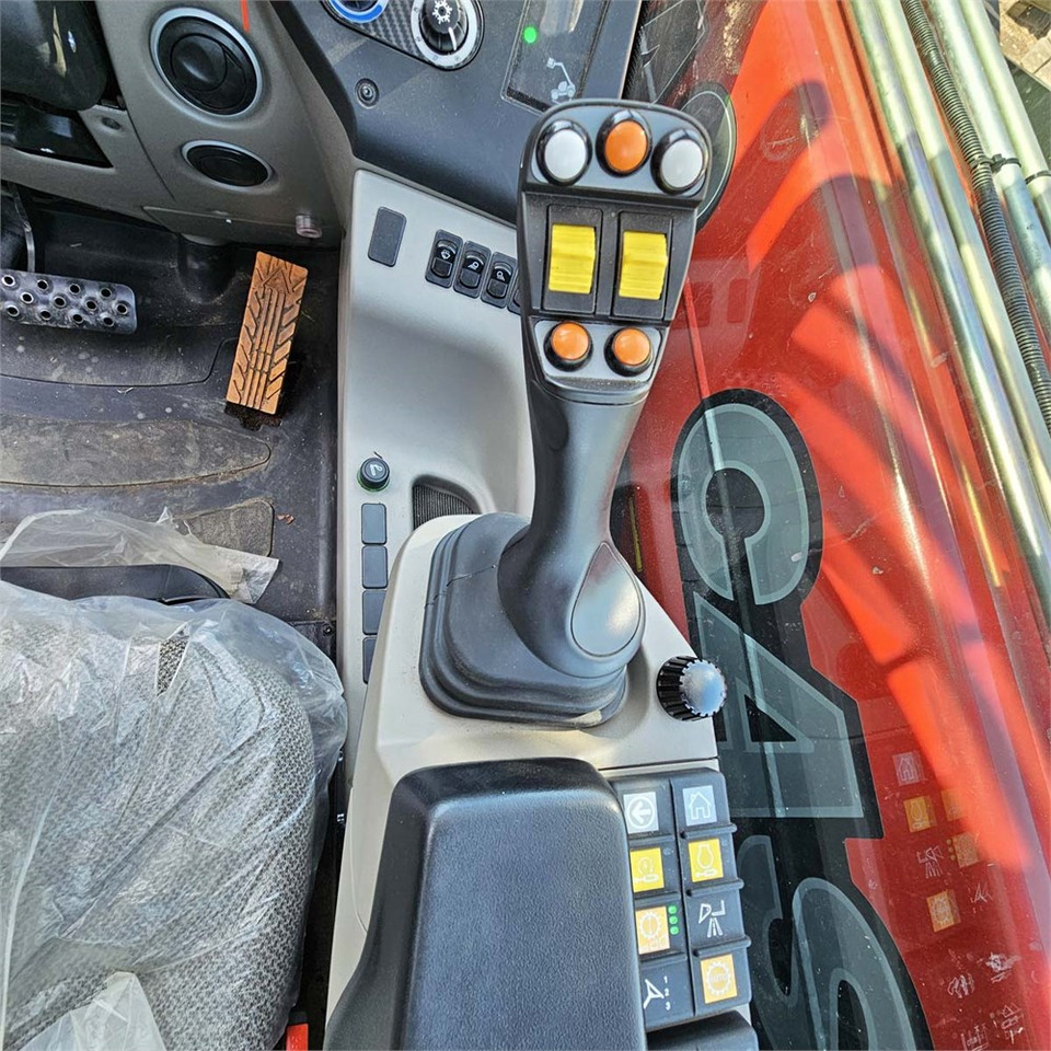 Manipulador telescópico Case Farmlift 742: foto 11