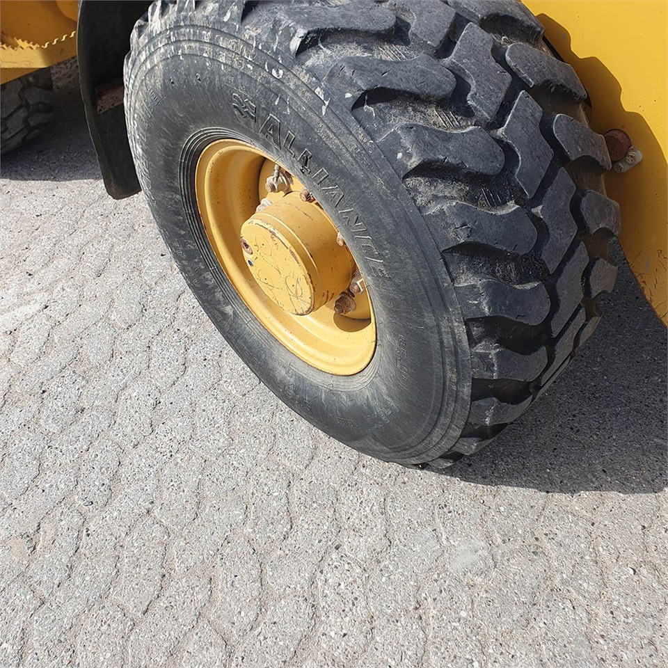 Cargadora de ruedas Caterpillar 906 H2: foto 25