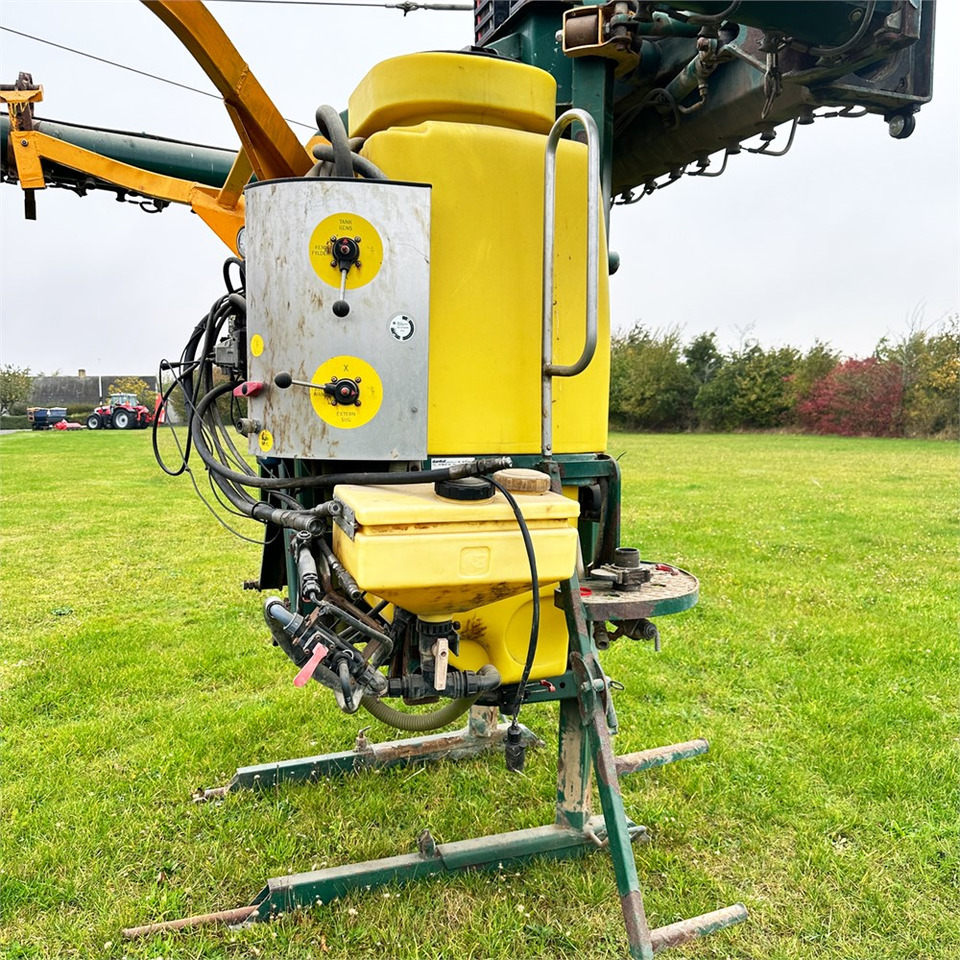 Pulverizador Danfoil Airboss 24/EAB: foto 10