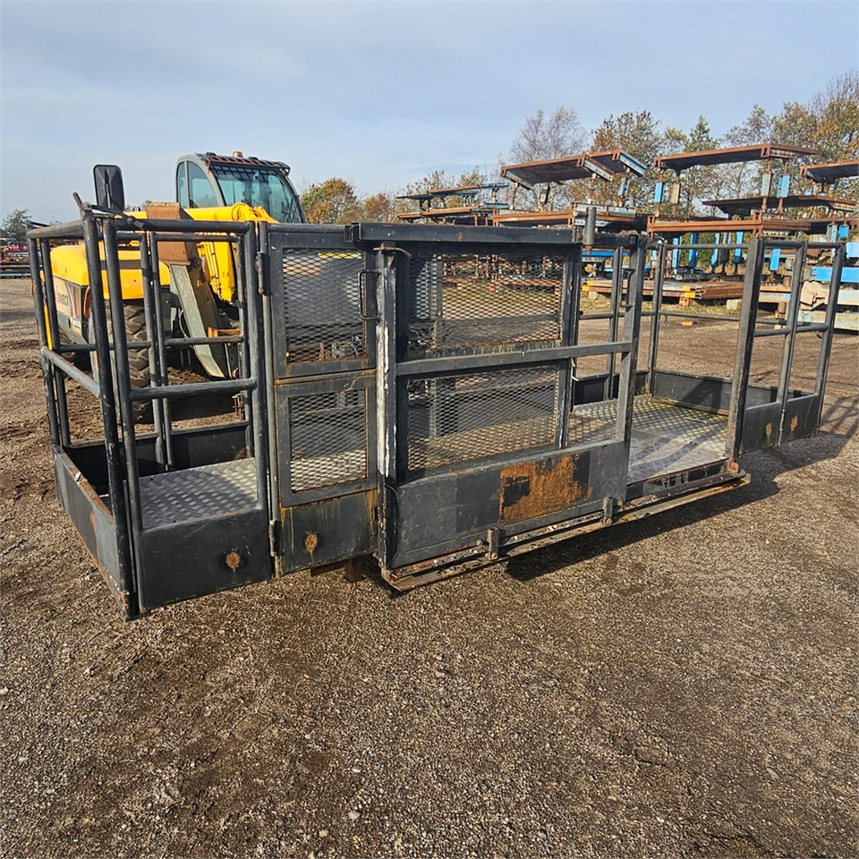 Leasing de Dieci 40.17 Carus 178 Dieci 40.17 Carus 178: foto 26