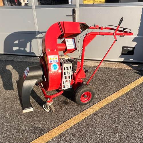 Echo Hurrican ES-400PIA - Maquinaria de limpieza: foto 1 Echo Hurrican ES-400PIA - Maquinaria de limpieza: foto 1