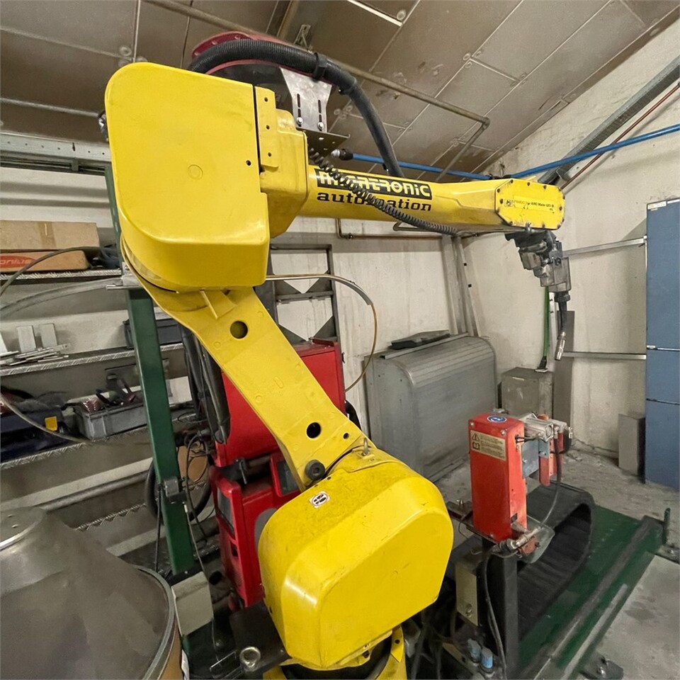 Fanuc Robot ARC Mate 120 iB - Equipo de soldadura: foto 4 Fanuc Robot ARC Mate 120 iB - Equipo de soldadura: foto 4