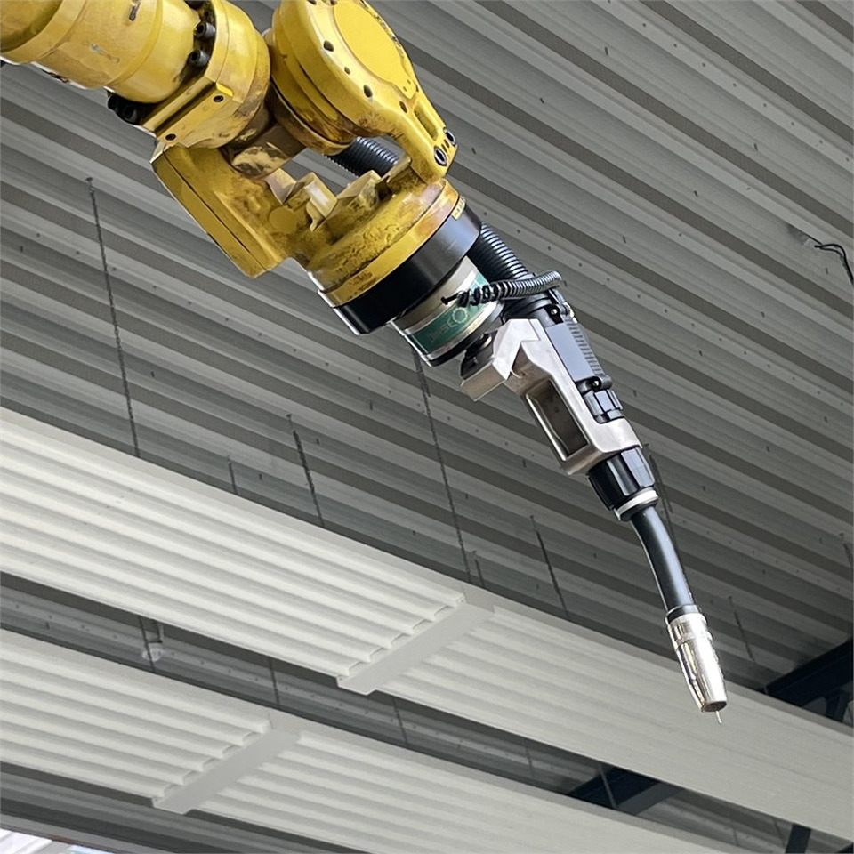 Fanuc Robot S-500 iB - Equipo de soldadura: foto 4 Fanuc Robot S-500 iB - Equipo de soldadura: foto 4