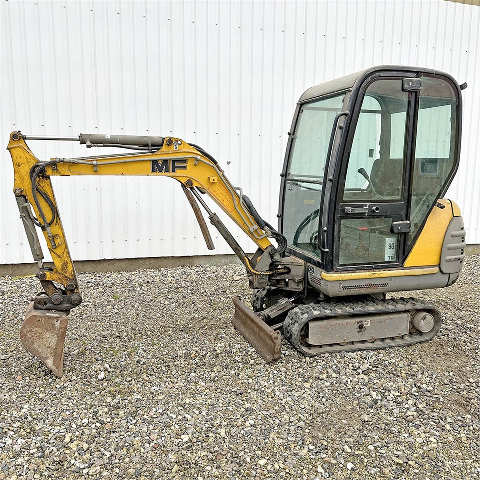 Fermec MF115 - Miniexcavadora: foto 1 Fermec MF115 - Miniexcavadora: foto 1