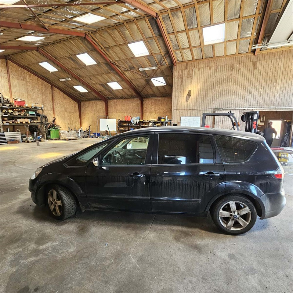 Ford S-Max - SUV/ Todoterreno: foto 5 Ford S-Max - SUV/ Todoterreno: foto 5