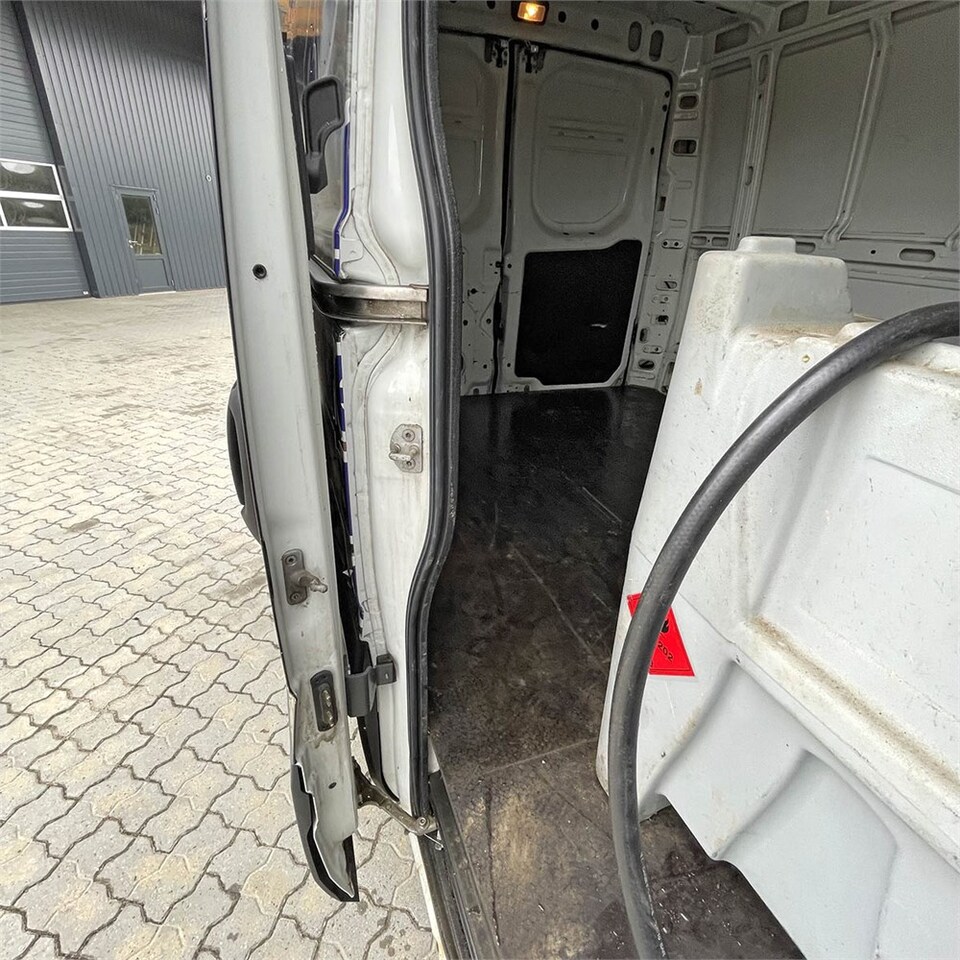 Furgón Iveco 35-120 HI Matic: foto 34 Furgón Iveco 35-120 HI Matic: foto 34