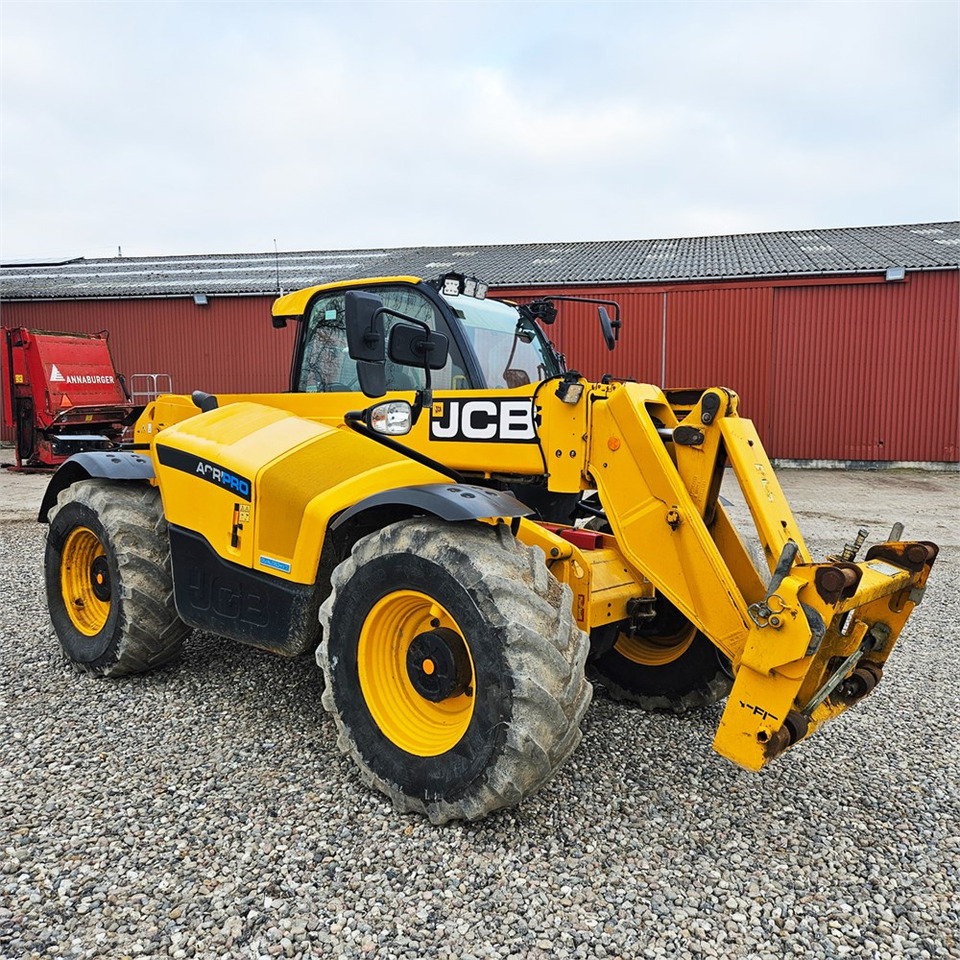 JCB 542X70PRO - Manipulador telescópico: foto 5 JCB 542X70PRO - Manipulador telescópico: foto 5