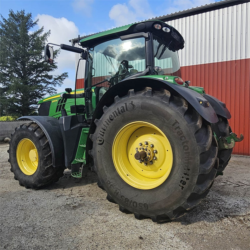 John Deere 6210 R - Tractor: foto 3 John Deere 6210 R - Tractor: foto 3
