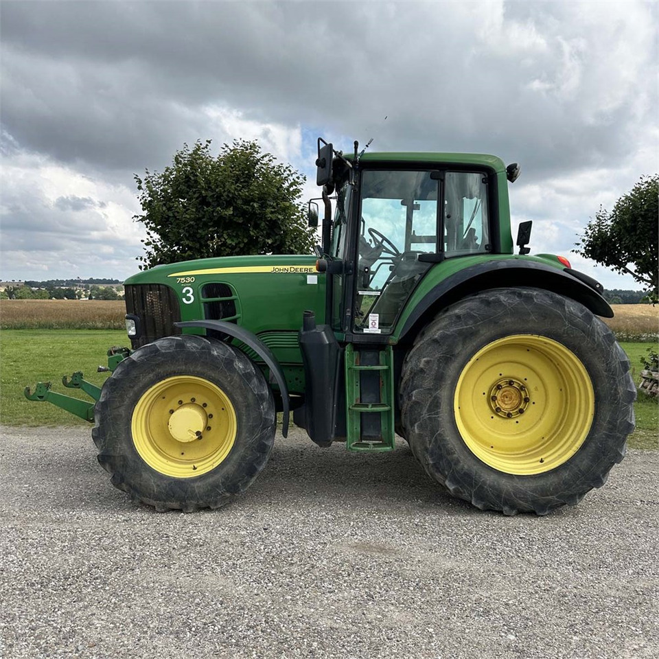 John Deere 7530 - Tractor: foto 5 John Deere 7530 - Tractor: foto 5