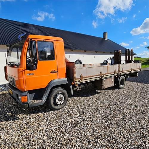 MAN 8 163 lc - Camión caja abierta: foto 4 MAN 8 163 lc - Camión caja abierta: foto 4