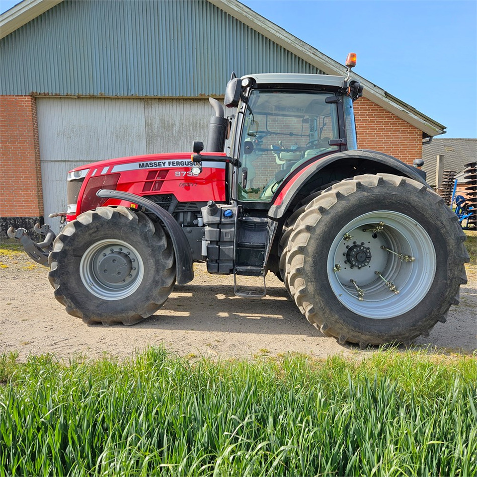 Massey Ferguson 8730 - Tractor: foto 2 Massey Ferguson 8730 - Tractor: foto 2
