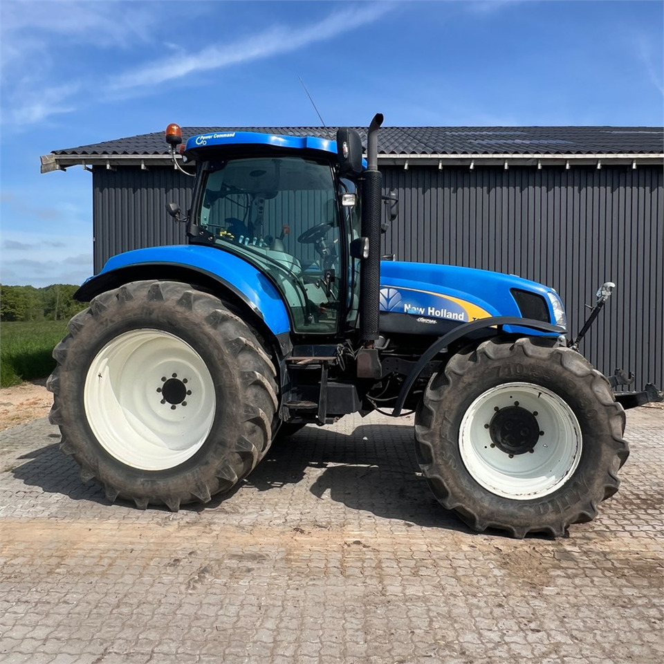 New Holland T6050 - Tractor: foto 3 New Holland T6050 - Tractor: foto 3