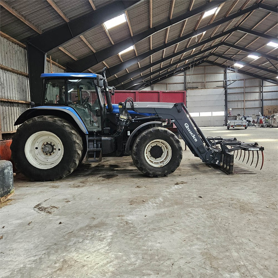 New Holland TM 190 4WD - Tractor: foto 4 New Holland TM 190 4WD - Tractor: foto 4