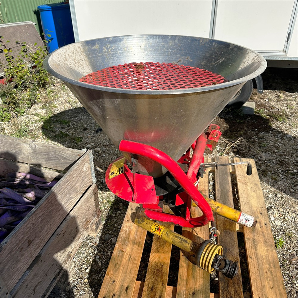 Rondini Toy P 160 - Esparcidor de sal: foto 1 Rondini Toy P 160 - Esparcidor de sal: foto 1