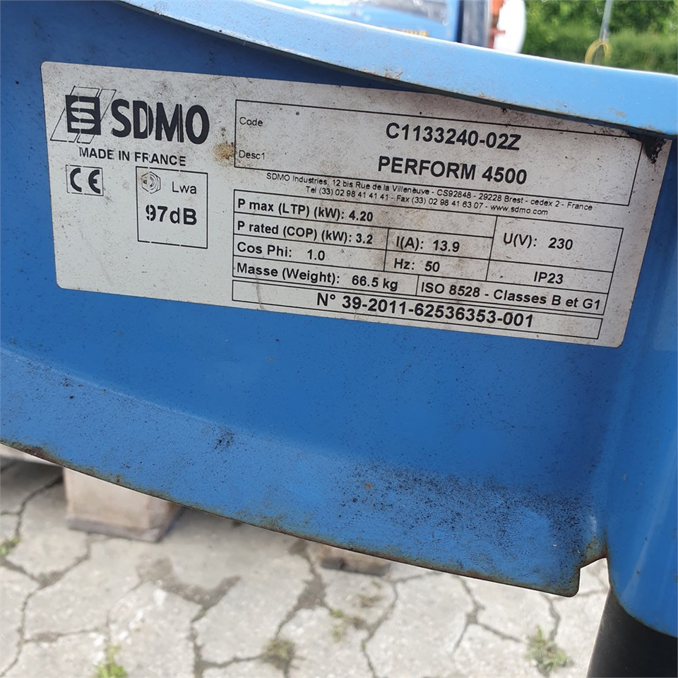 SDMO 4500 - Generador industriale: foto 5 SDMO 4500 - Generador industriale: foto 5