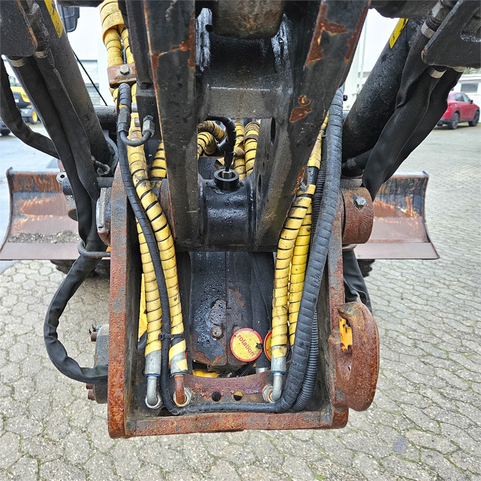 Excavadora de ruedas Schaeff-Terex TW110: foto 36 Excavadora de ruedas Schaeff-Terex TW110: foto 36