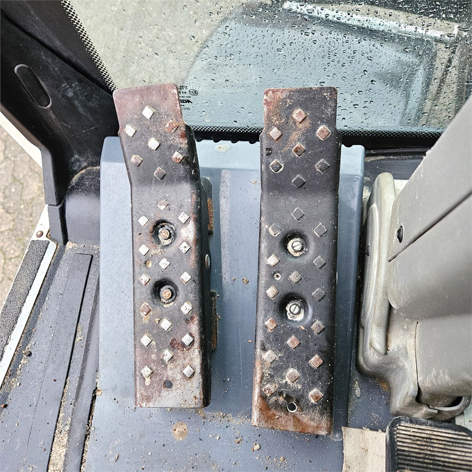 Excavadora de ruedas Schaeff-Terex TW110: foto 22 Excavadora de ruedas Schaeff-Terex TW110: foto 22