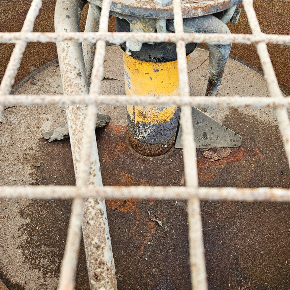 Soroto 300 L-30 - Hormigonera: foto 5 Soroto 300 L-30 - Hormigonera: foto 5