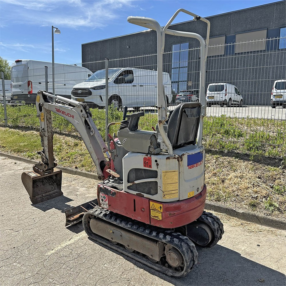 Takeuchi TB210 R - Miniexcavadora: foto 4 Takeuchi TB210 R - Miniexcavadora: foto 4
