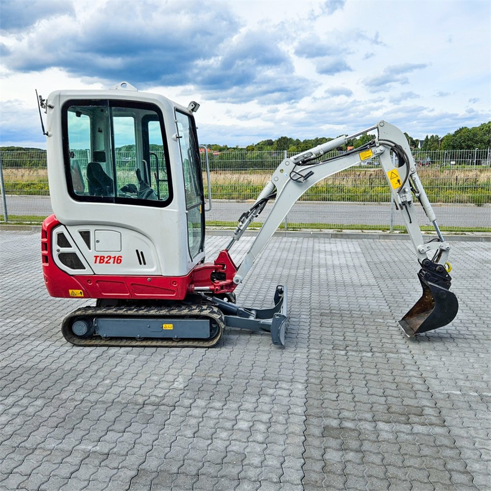 Takeuchi TB216 - Miniexcavadora: foto 5 Takeuchi TB216 - Miniexcavadora: foto 5