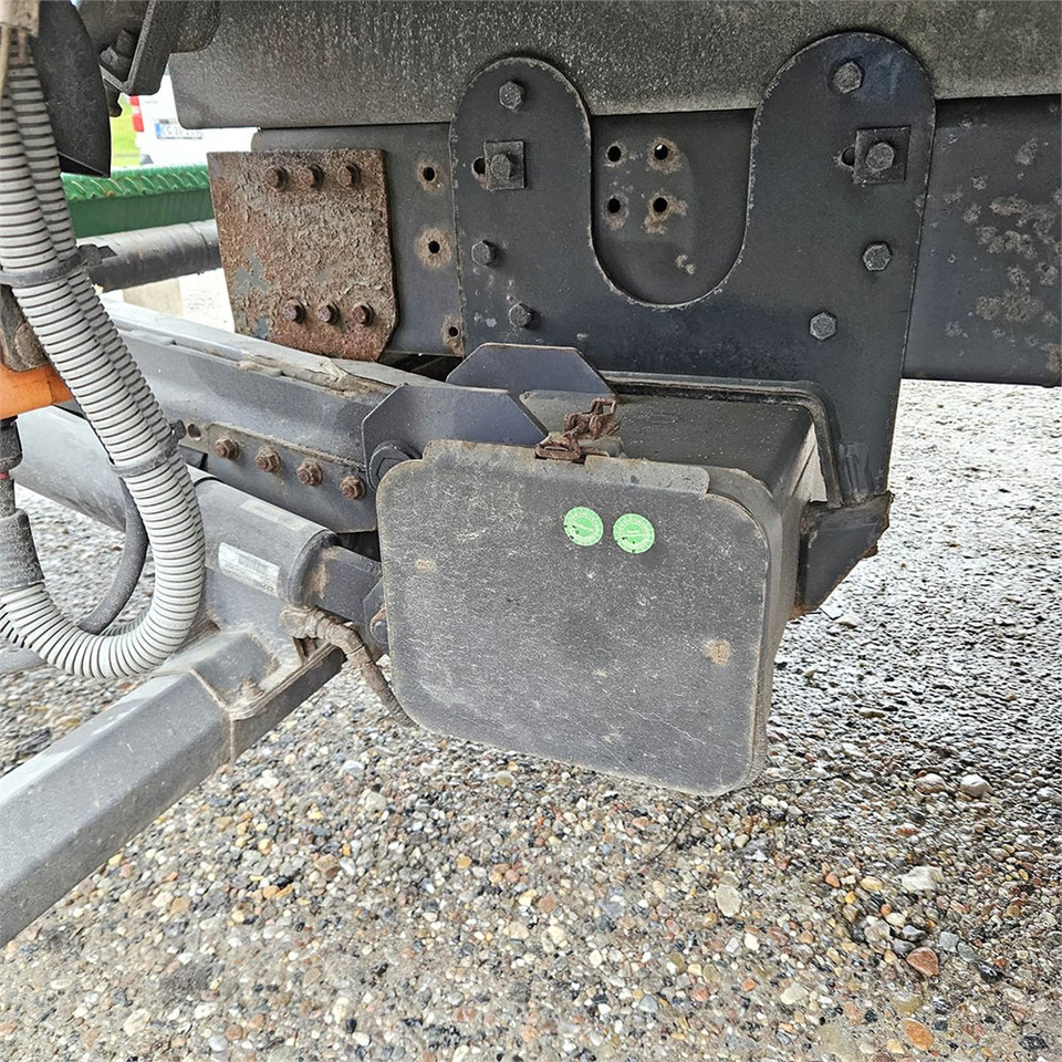 Vehículo municipal Volvo FL 280: foto 44 Vehículo municipal Volvo FL 280: foto 44