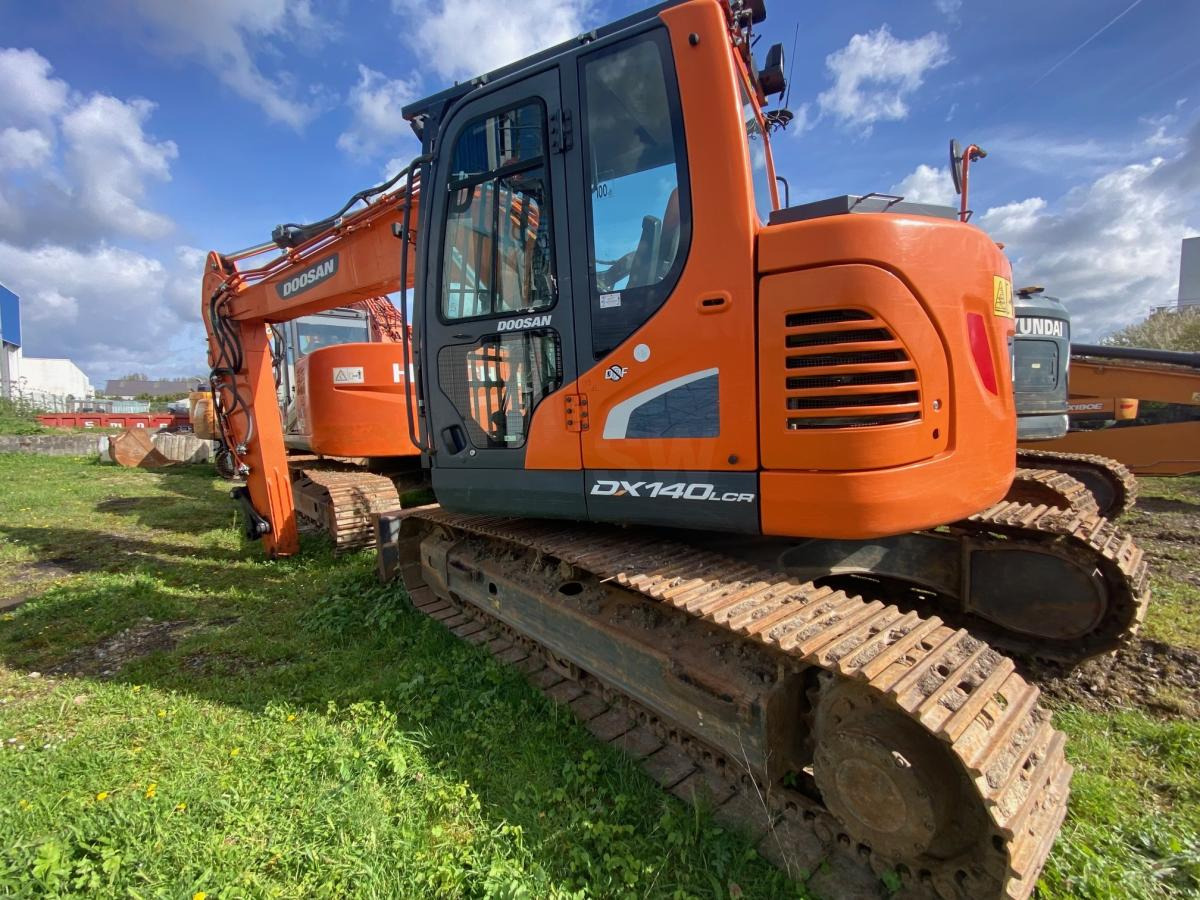 Doosan DX 140 LCR-5 - Excavadora de cadenas: foto 2 Doosan DX 140 LCR-5 - Excavadora de cadenas: foto 2