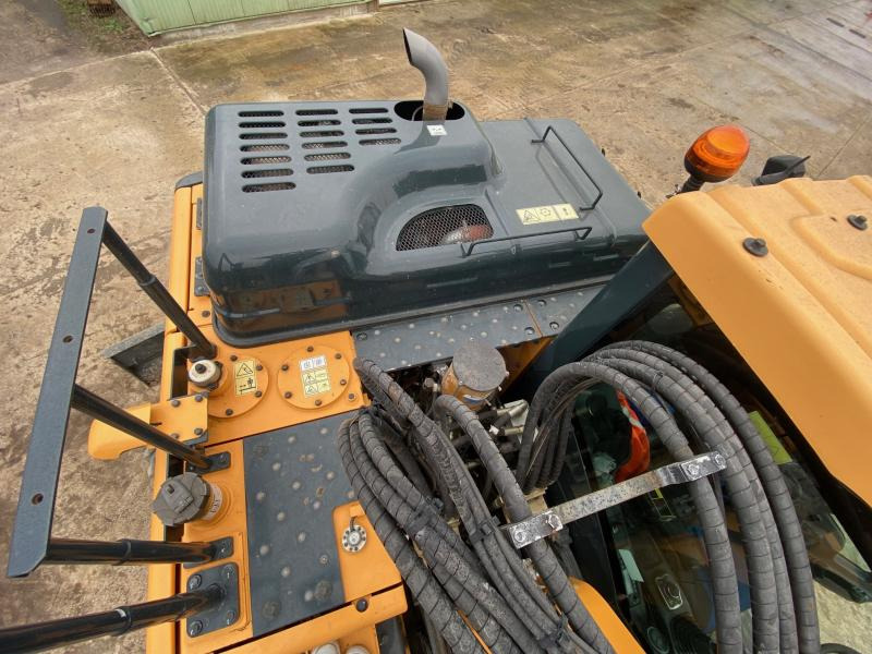 Excavadora de ruedas Hyundai HW 140: foto 17