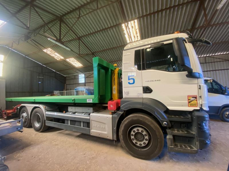 MAN TGS 26.440 - Camión multibasculante: foto 1 MAN TGS 26.440 - Camión multibasculante: foto 1