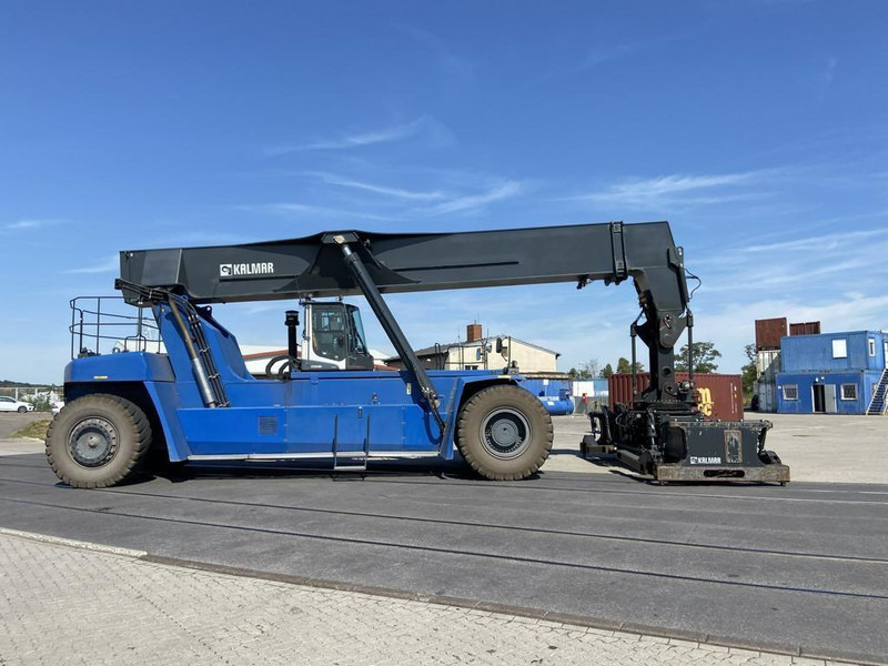 Kalmar DRG450-82S5HCXS - Reach stacker: foto 3 Kalmar DRG450-82S5HCXS - Reach stacker: foto 3