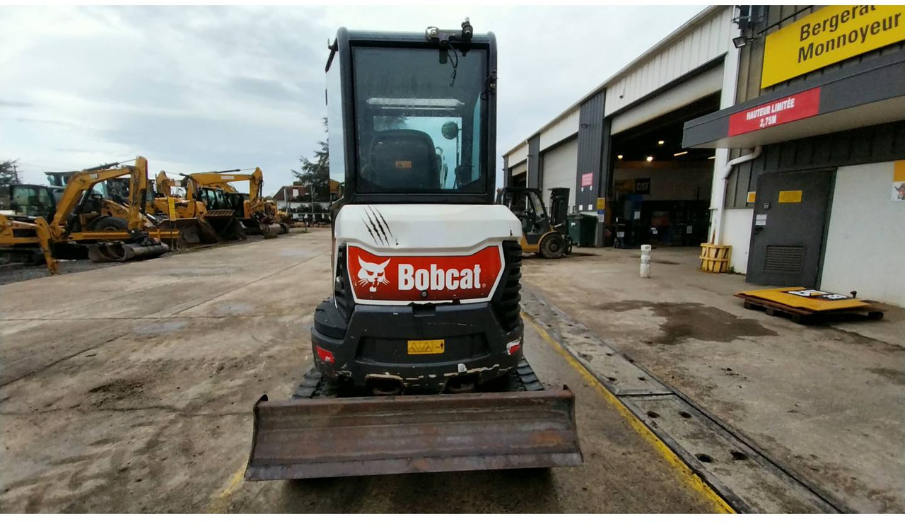 BOBCAT E27 - Excavadora de cadenas: foto 4 BOBCAT E27 - Excavadora de cadenas: foto 4