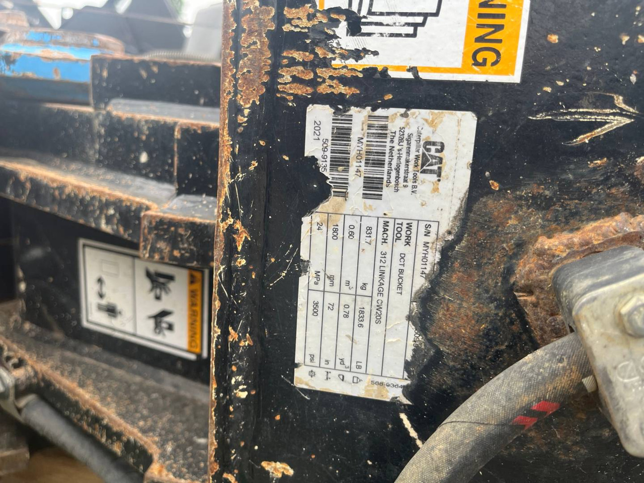 CAT CW20S/1800MM/0.6M3 - Cazo para excavadora: foto 2 CAT CW20S/1800MM/0.6M3 - Cazo para excavadora: foto 2