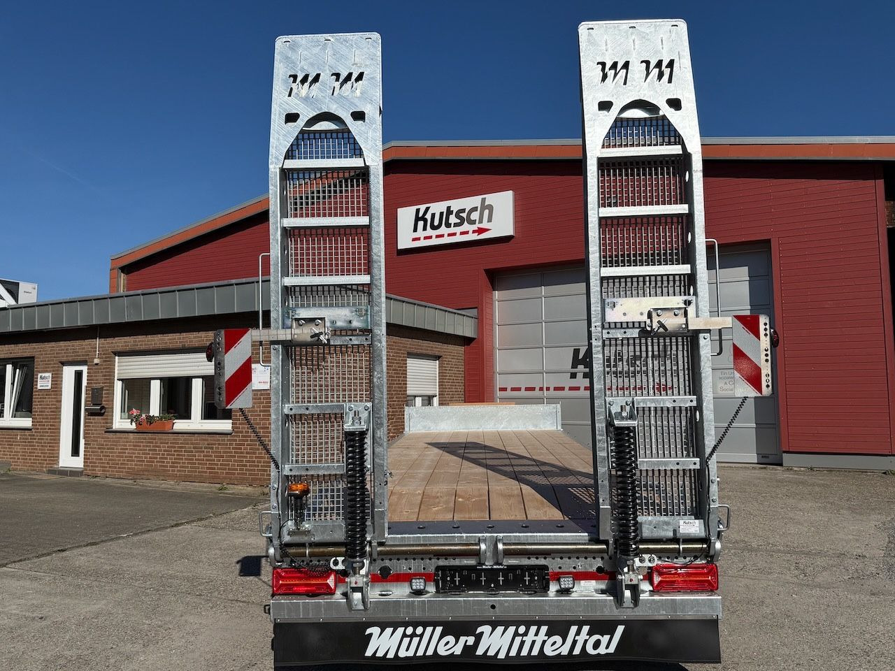 Müller-Mitteltal ETÜ-TA-R 21 Tieflader 7m, luftgefedert, LED - Remolque plataforma/ Caja abierta: foto 4 Müller-Mitteltal ETÜ-TA-R 21 Tieflader 7m, luftgefedert, LED - Remolque plataforma/ Caja abierta: foto 4