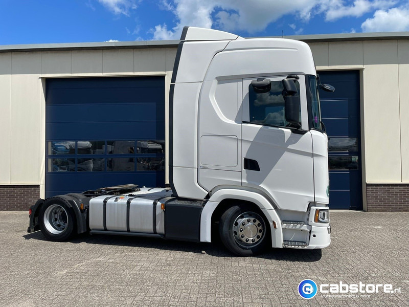 Scania S410 A 4X2 EB Euro 6 - S-Highline - Bouwjaar 2018 - MEGA VOLUME - Km 822.505 - Cabeza tractora: foto 3 Scania S410 A 4X2 EB Euro 6 - S-Highline - Bouwjaar 2018 - MEGA VOLUME - Km 822.505 - Cabeza tractora: foto 3