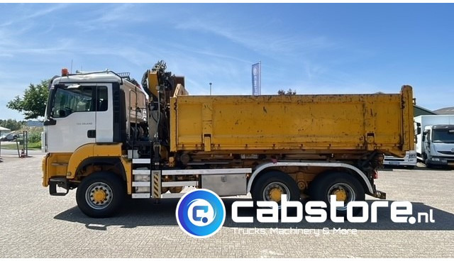 MAN TGS 26.440 6X6 BB EEV MAN TGS 26.440 Euro 5 EEV - 6X6 - Laadkraan - Kipper - Kabelsysteem - Bouwjaar 2010 - Km 657.509 - APK tot 22-11-2025 !! - Camión grúa: foto 4 MAN TGS 26.440 6X6 BB EEV MAN TGS 26.440 Euro 5 EEV - 6X6 - Laadkraan - Kipper - Kabelsysteem - Bouwjaar 2010 - Km 657.509 - APK tot 22-11-2025 !! - Camión grúa: foto 4