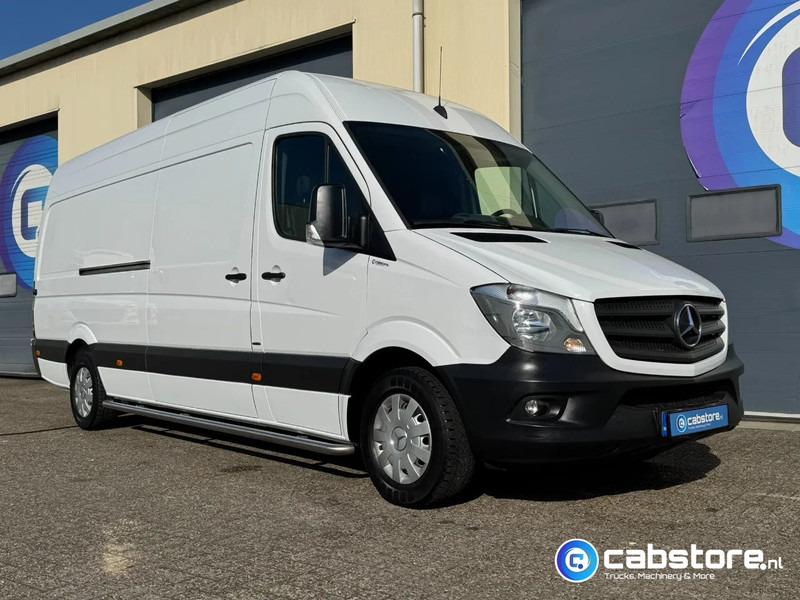 Mercedes-Benz Sprinter 316 CDI L3/H2 316 CDI Euro 5 - L3/H2 - Automaat - Geïntegreerde rijplaten in vloer - Bearlock - Year 2015 - Nieuwe banden - Furgón: foto 2 Mercedes-Benz Sprinter 316 CDI L3/H2 316 CDI Euro 5 - L3/H2 - Automaat - Geïntegreerde rijplaten in vloer - Bearlock - Year 2015 - Nieuwe banden - Furgón: foto 2