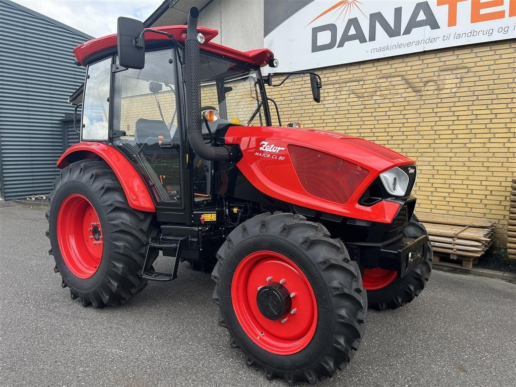 Zetor MAJOR 80 - Tractor: foto 1 Zetor MAJOR 80 - Tractor: foto 1