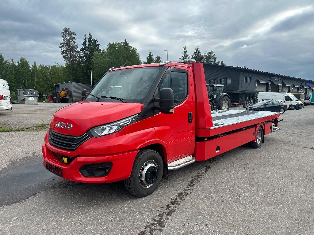 Iveco Daily 70C18 - Grua de remolque autos: foto 1 Iveco Daily 70C18 - Grua de remolque autos: foto 1