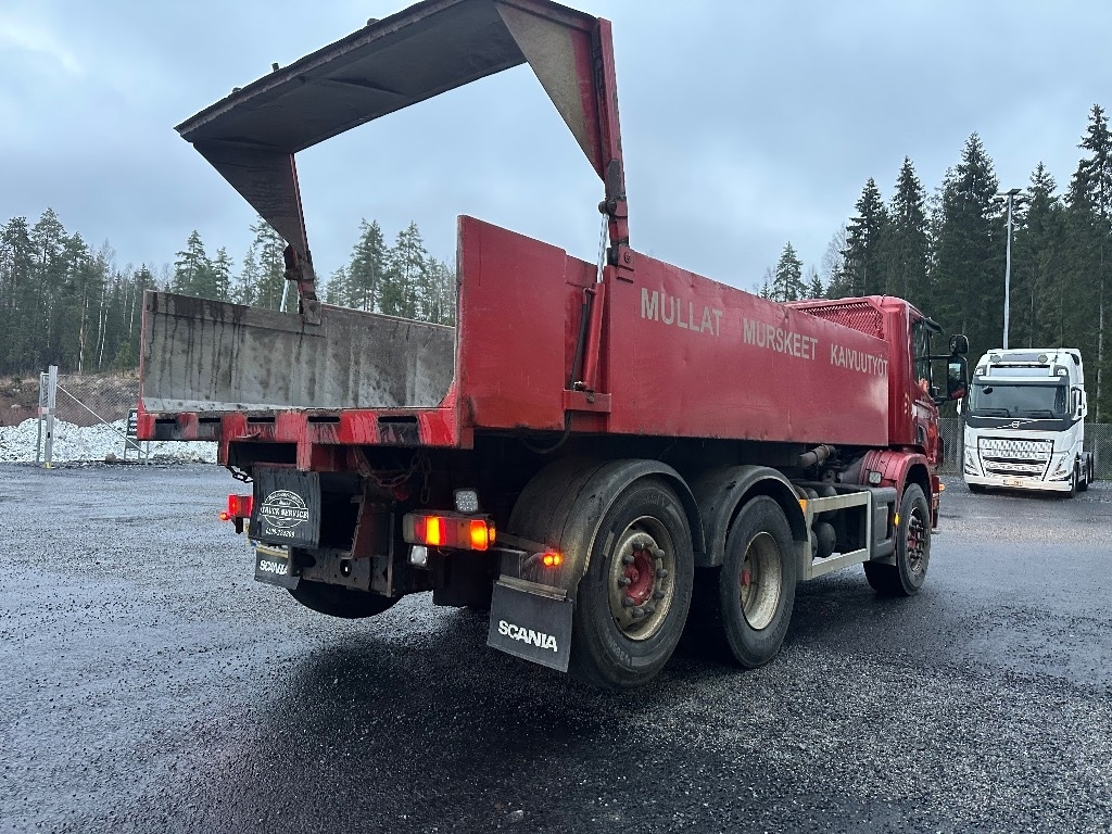 Scania P 124 6x2 - Camión volquete: foto 4 Scania P 124 6x2 - Camión volquete: foto 4