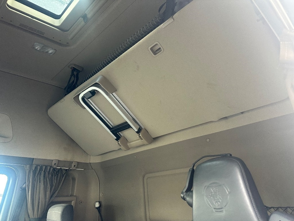 Camión multibasculante Scania R520 6x2*4: foto 11 Camión multibasculante Scania R520 6x2*4: foto 11