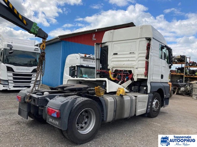 MAN TGX 18.460 - Cabeza tractora: foto 3 MAN TGX 18.460 - Cabeza tractora: foto 3