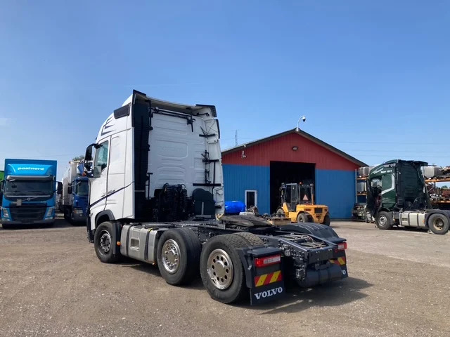 Volvo FH460 6X2 - Cabeza tractora: foto 5 Volvo FH460 6X2 - Cabeza tractora: foto 5