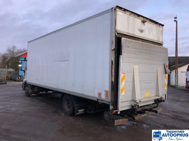 IVECO EUROCARGO 120E25 euro 4 - Camión caja cerrada: foto 2 IVECO EUROCARGO 120E25 euro 4 - Camión caja cerrada: foto 2
