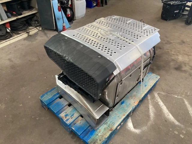 Mercedes Exhaust – Mercedes A0124905812 – Mercedes A0144908212 - Sistema de escape para Camión: foto 2 Mercedes Exhaust – Mercedes A0124905812 – Mercedes A0144908212 - Sistema de escape para Camión: foto 2