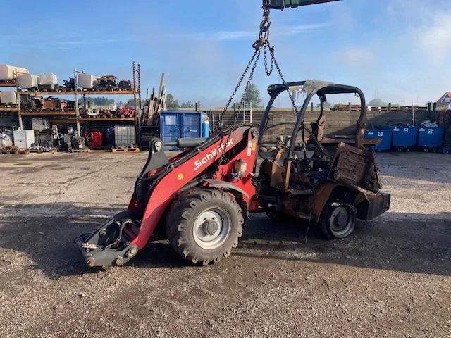 SCHÄFFER 4670Z - Cargadora articulada: foto 1 SCHÄFFER 4670Z - Cargadora articulada: foto 1