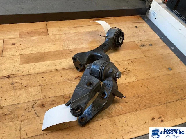 Scania Førerhus beslag LH Scania 2720975 - Cabina e interior para Camión: foto 1 Scania Førerhus beslag LH Scania 2720975 - Cabina e interior para Camión: foto 1