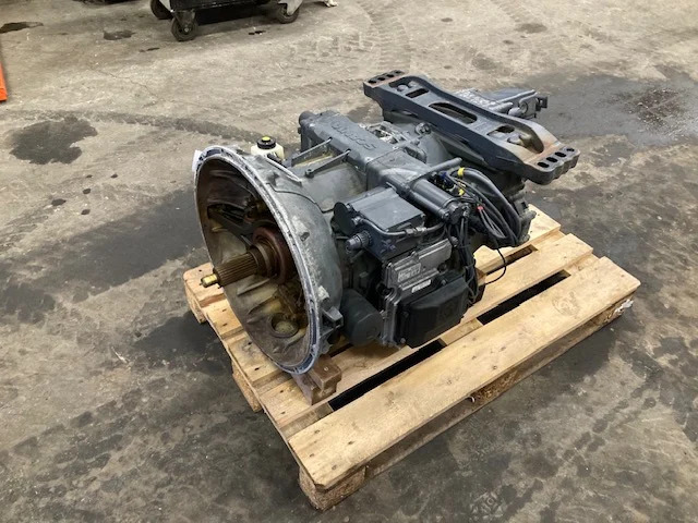 Scania GR875 TMS2 – Scania 2475797 - Caja de cambios y piezas para Camión: foto 1 Scania GR875 TMS2 – Scania 2475797 - Caja de cambios y piezas para Camión: foto 1