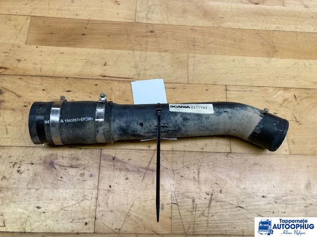 Scania Retarder vandrør Scania 2211743 - Caja de cambios y piezas para Camión: foto 1 Scania Retarder vandrør Scania 2211743 - Caja de cambios y piezas para Camión: foto 1