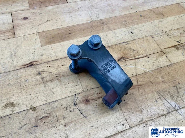 Scania holder Scania 2385530 - Cabina e interior para Camión: foto 1 Scania holder Scania 2385530 - Cabina e interior para Camión: foto 1